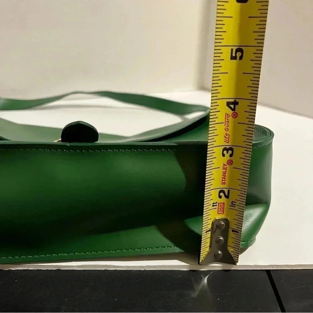 Angela Roi Green Crossbody Shoulder Handbag Flap Messenger Front Buckle